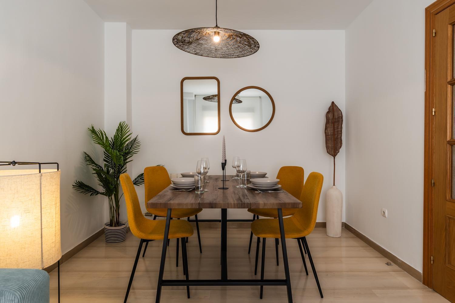 Apartamento Tuguest Station With Parking Granada Exterior foto