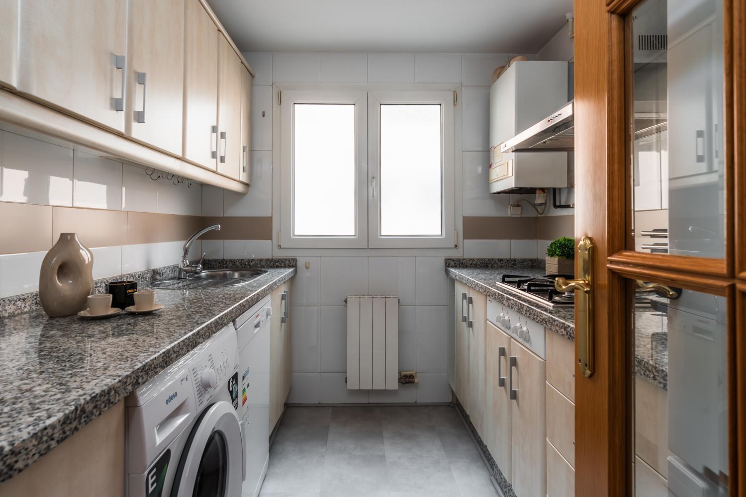 Apartamento Tuguest Station With Parking Granada Exterior foto