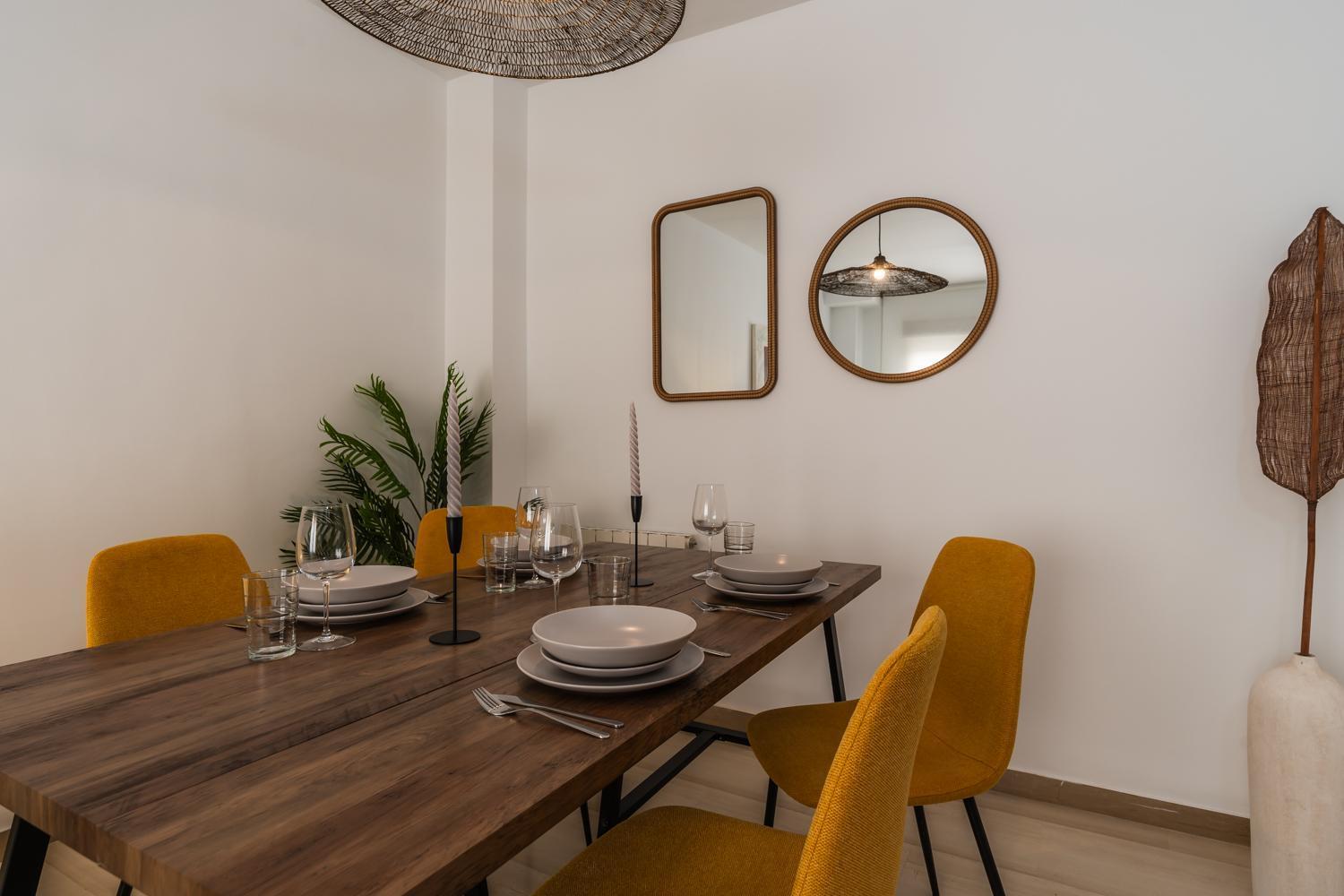 Apartamento Tuguest Station With Parking Granada Exterior foto