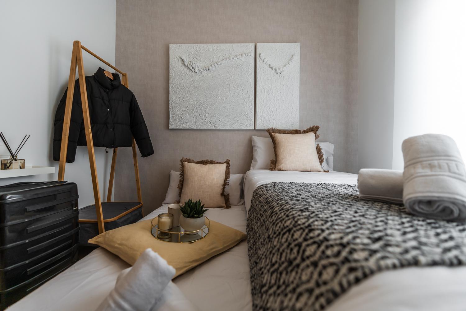 Apartamento Tuguest Station With Parking Granada Exterior foto